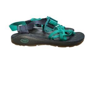 Chaco Women's Z/Cloud Adjustable Strap Cushioned Sandal - Size 8